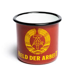 Emaille-Tasse »Held der Arbeit«